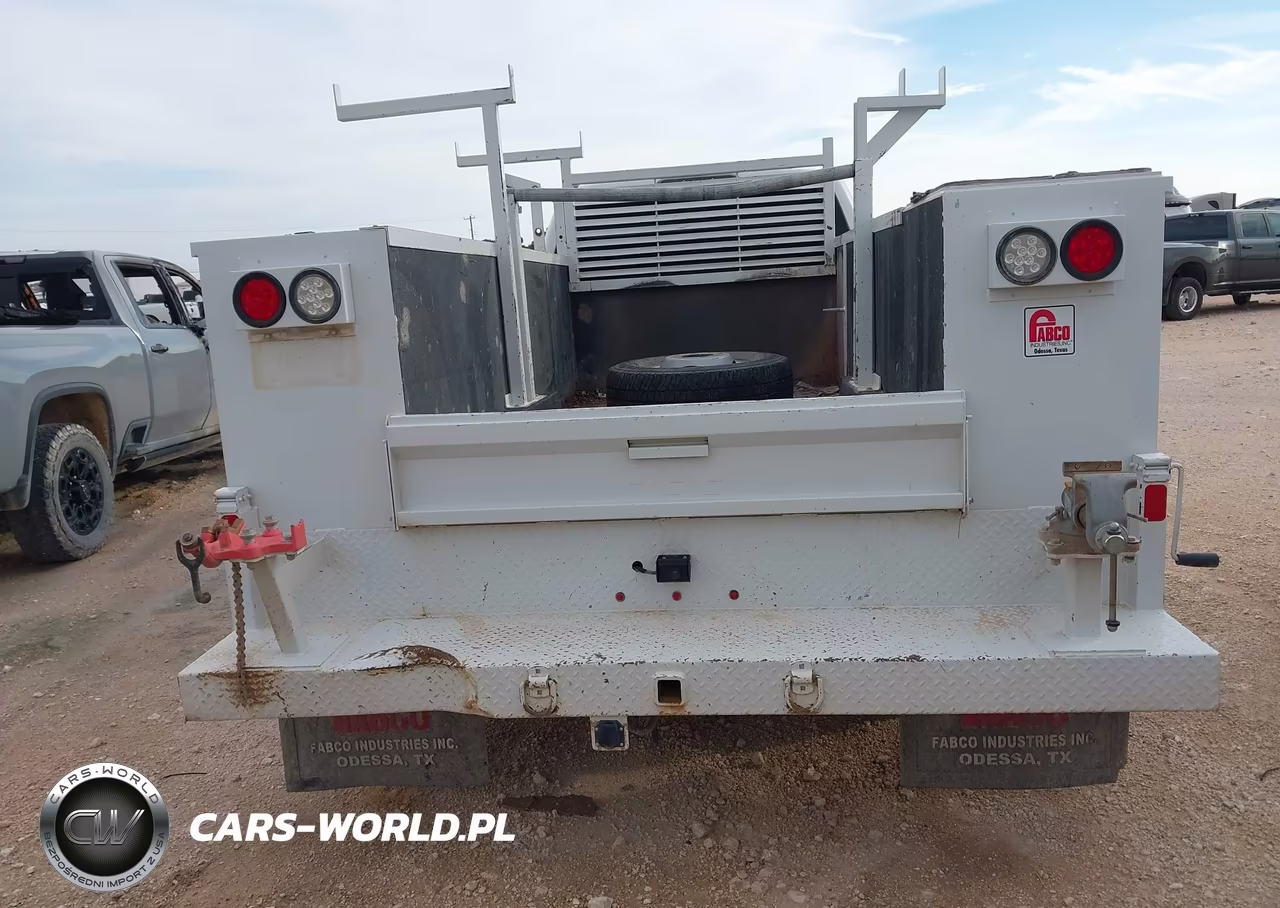 2025 Ford F-350 Chassis Xlt VIN:1FD8W3HN1SEC09087 - 16