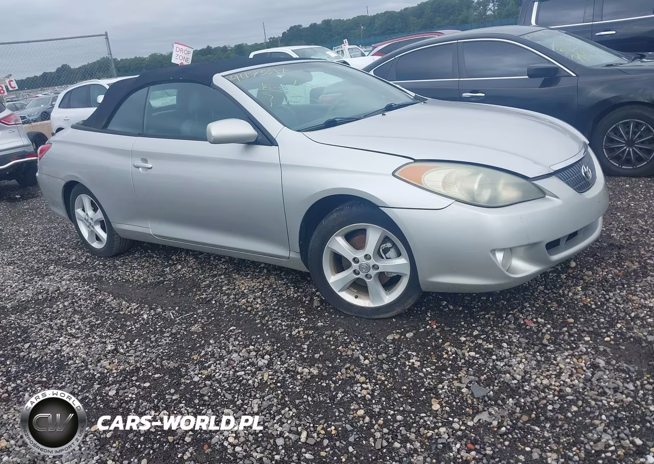 2004 Toyota Camry Solara Sle