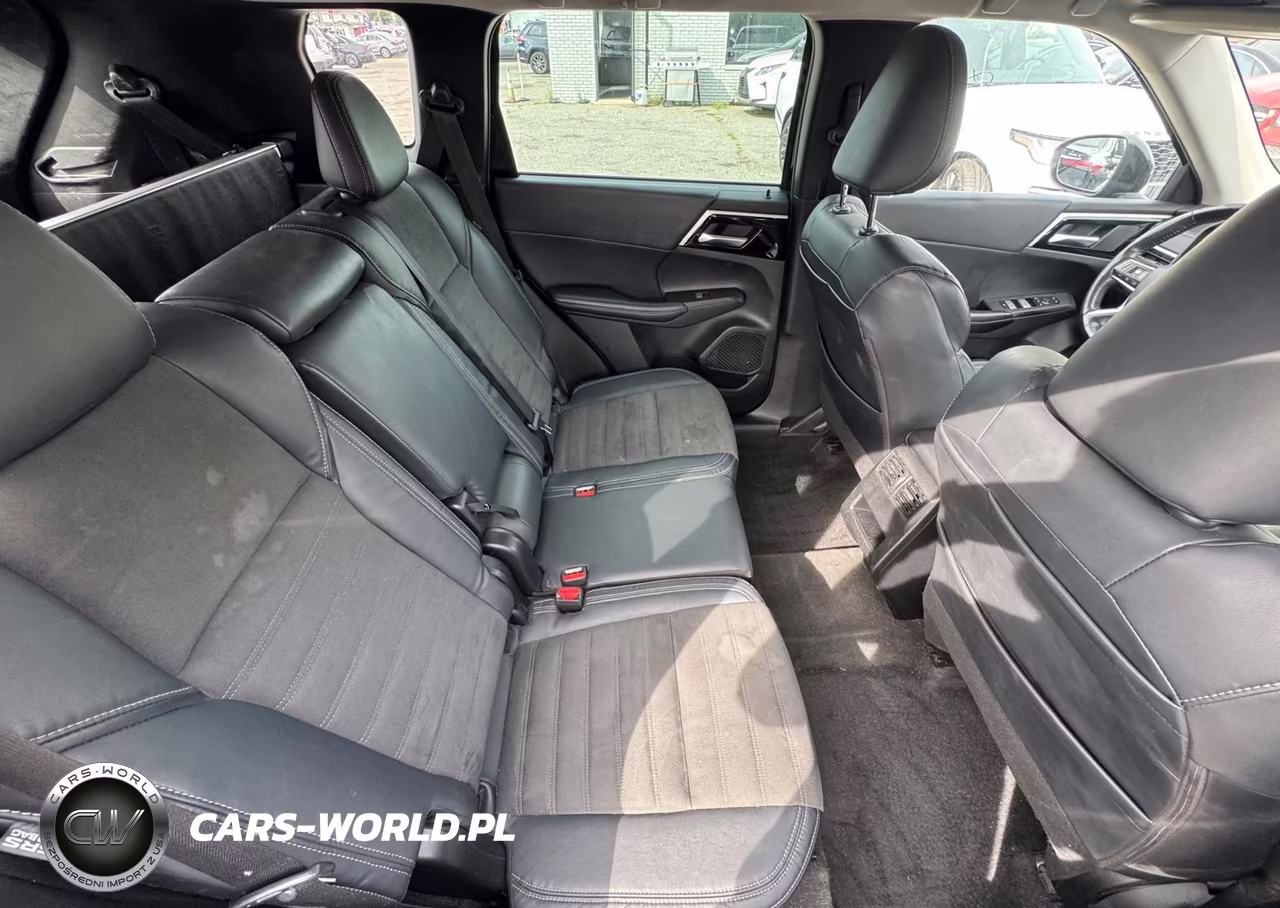 2023 Mitsubishi Outlander Se VIN:JA4J3UA87PZ016784 - 6