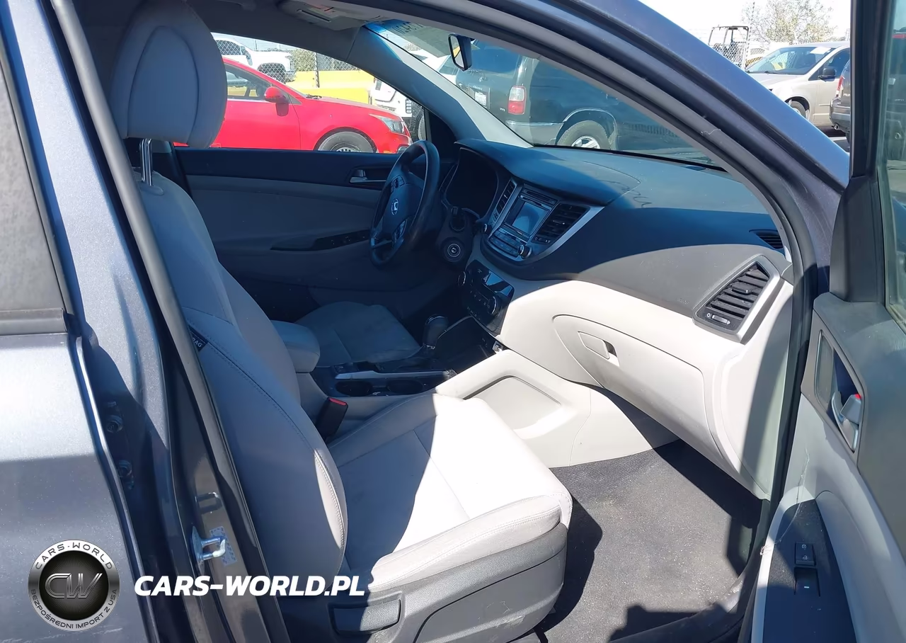 2018 Hyundai Tucson Se VIN:KM8J23A45JU761193 - 5