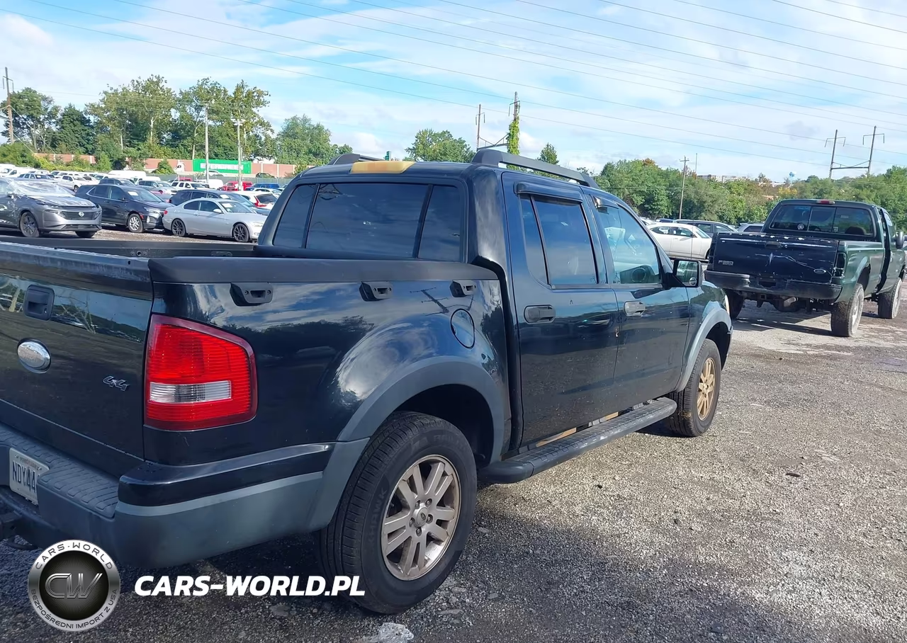 2007 Ford Explorer Sport Trac Xlt VIN:1FMEU51K57UA96682 - 4