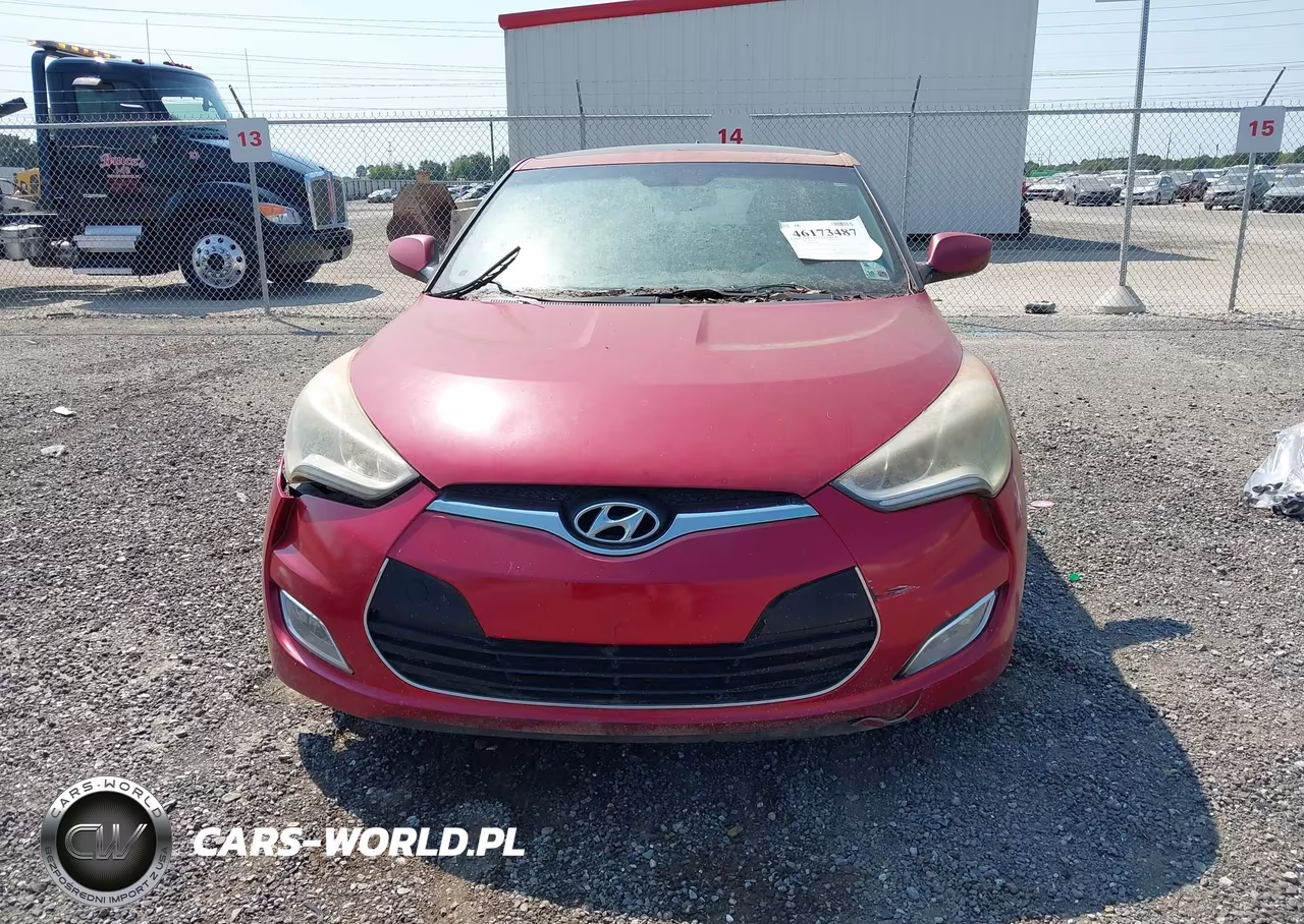 2016 Hyundai Veloster VIN:KMHTC6AD2GU279068 - 6