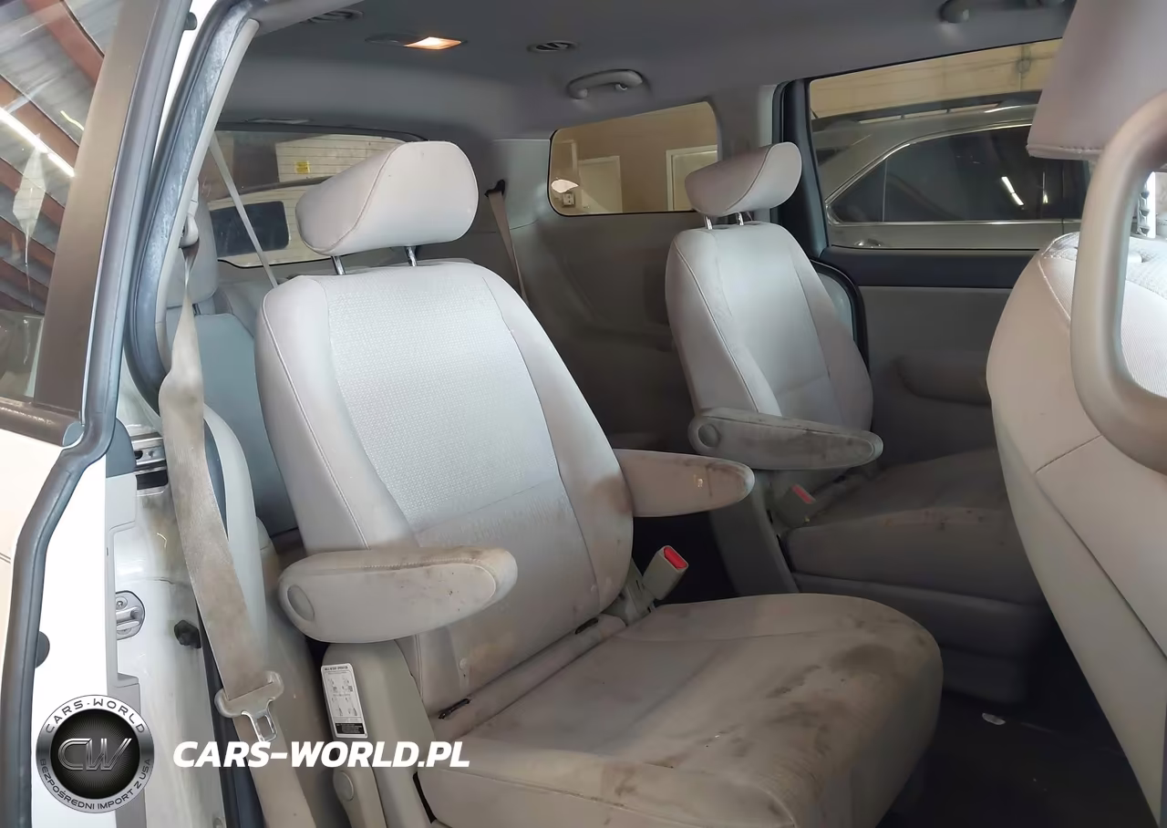 2016 Kia Sedona L VIN:KNDMA5C18G6207212 - 8