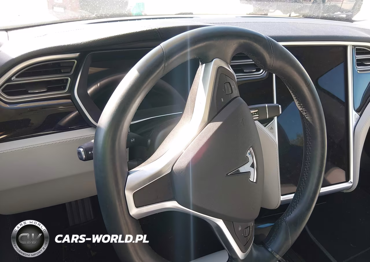 2015 Tesla Model S 60-70-85 VIN:5YJSA1H11FF083473 - 14