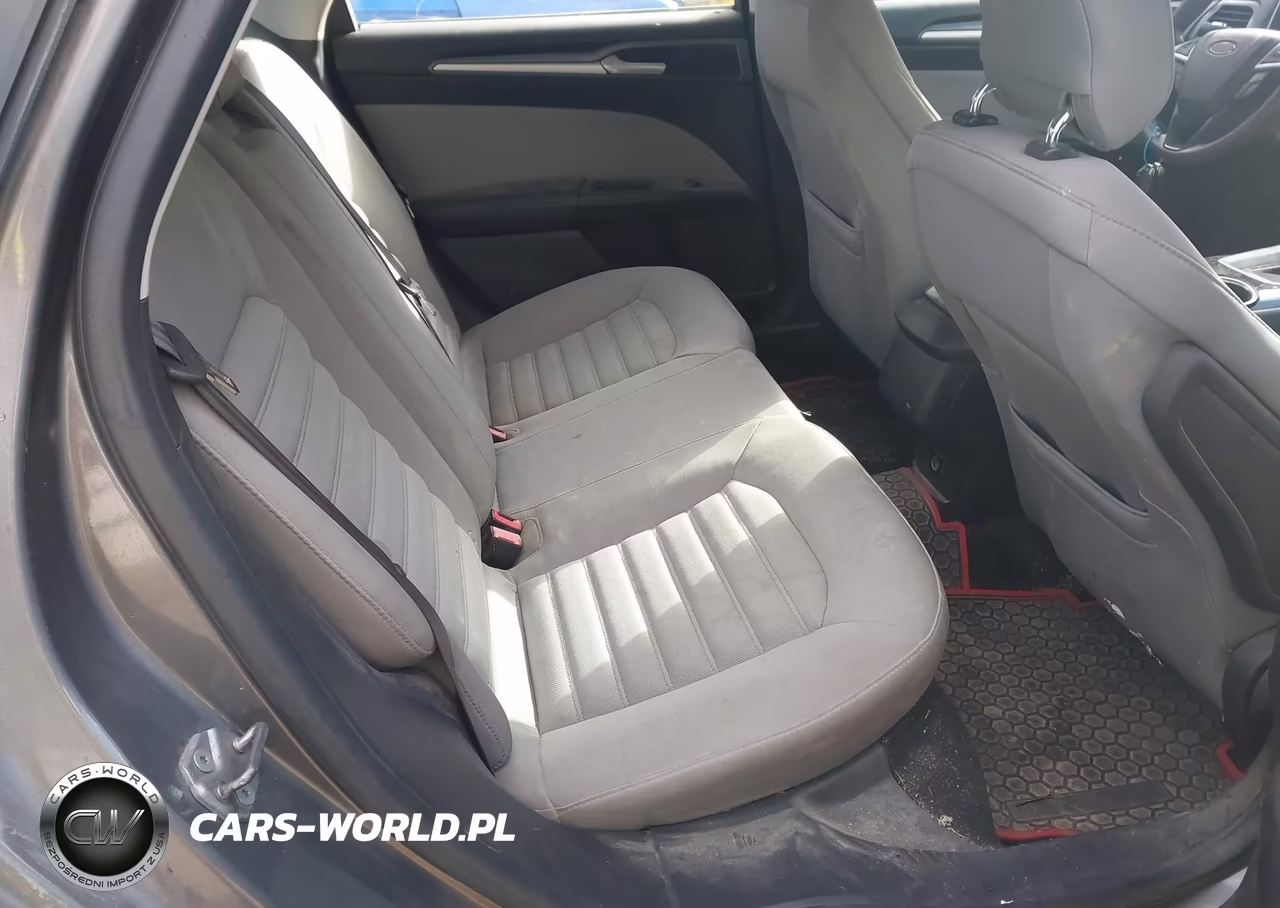 2014 Ford Fusion S VIN:1FA6P0G72E5369385 - 8