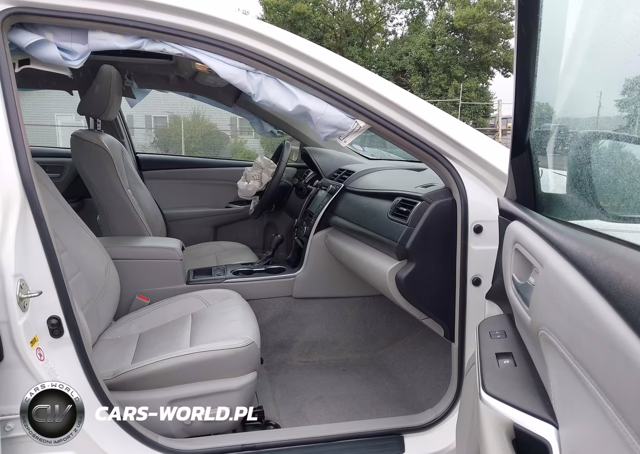 2017 Toyota Camry Hybrid Xle VIN:4T1BD1FK7HU225771 - 5