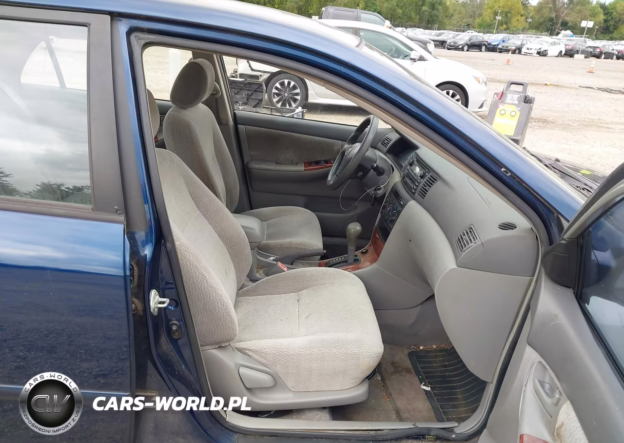 2003 Toyota Corolla Le VIN:JTDBR32EX30044388 - 5
