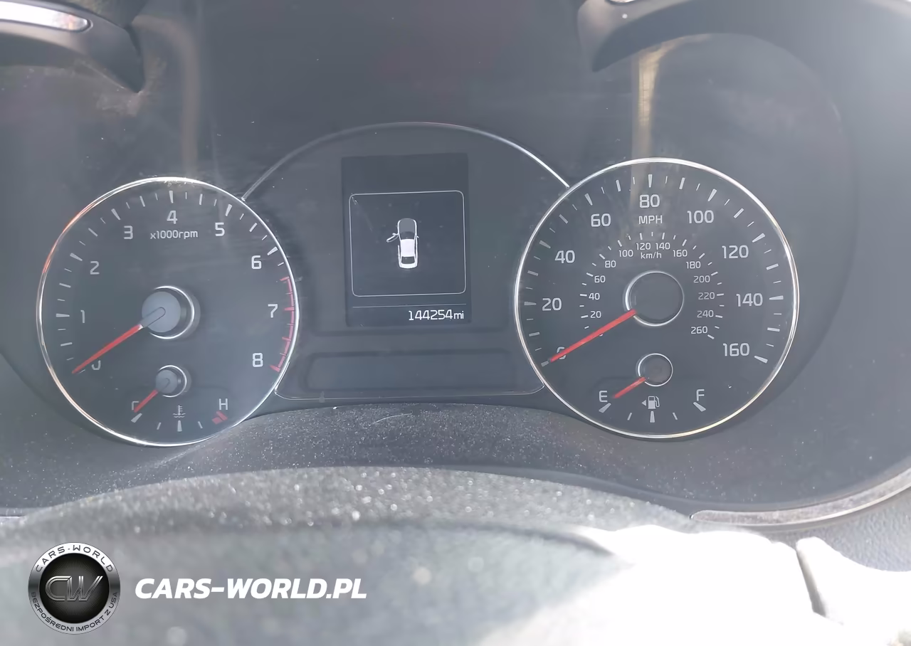 2018 Kia Forte Lx VIN:3KPFL4A70JE166466 - 7