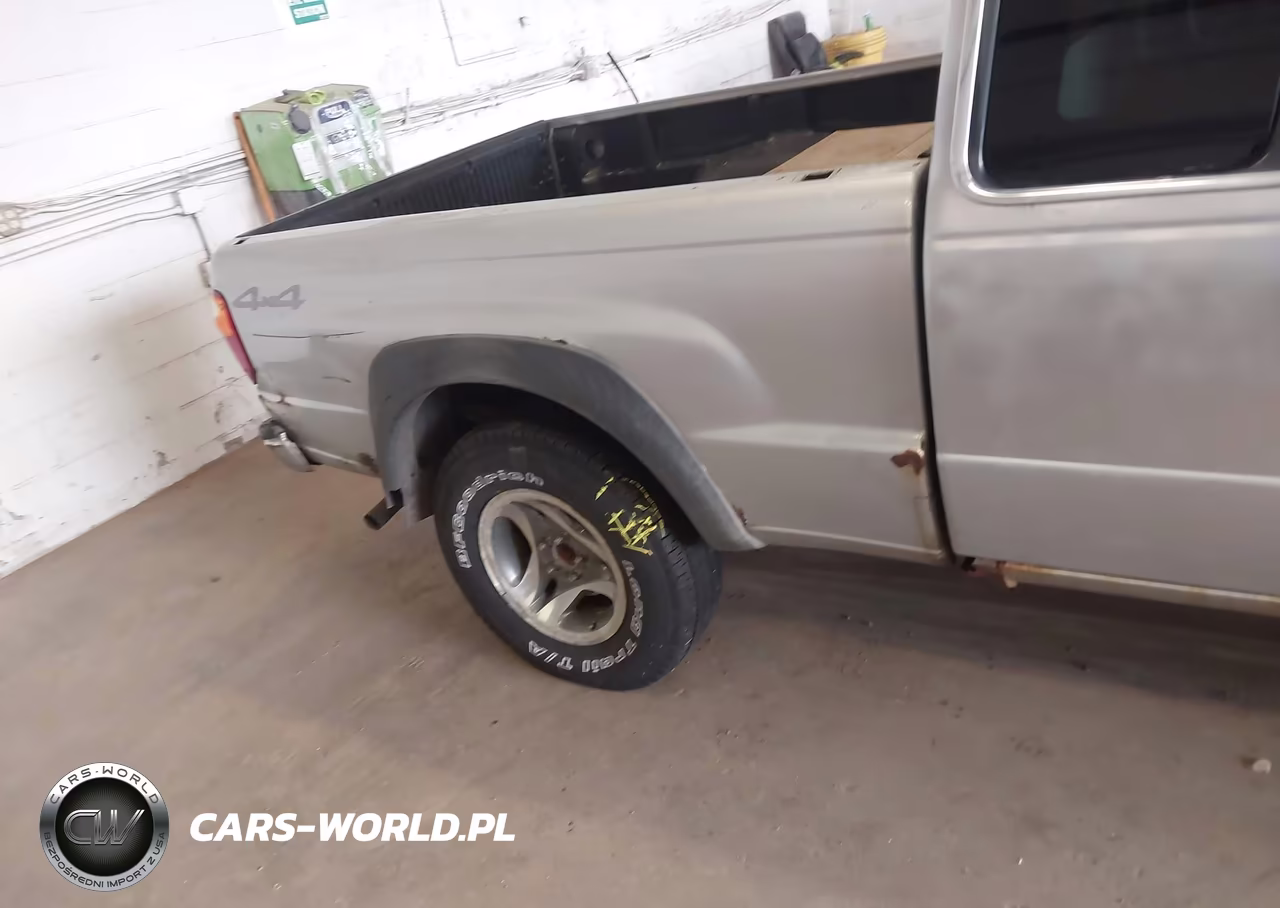 2001 Mazda B4000 Se VIN:4F4ZR17E31TM26020 - 6