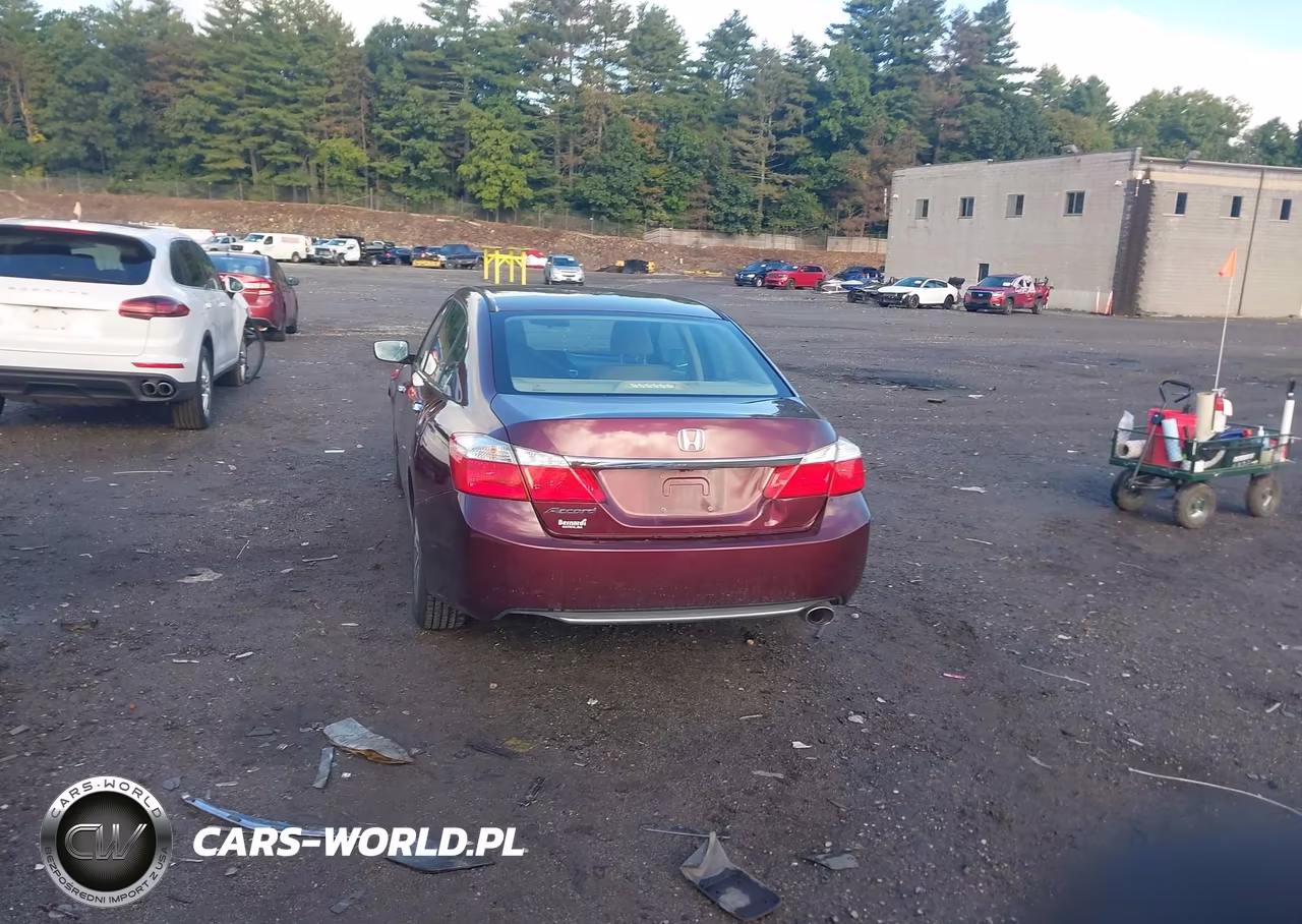 2015 Honda Accord Lx VIN:1HGCR2F30FA215835 - 17