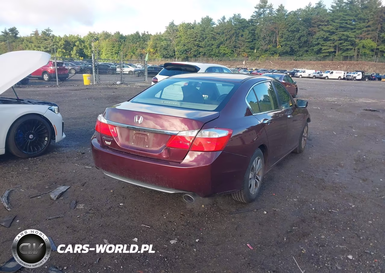2015 Honda Accord Lx VIN:1HGCR2F30FA215835 - 4
