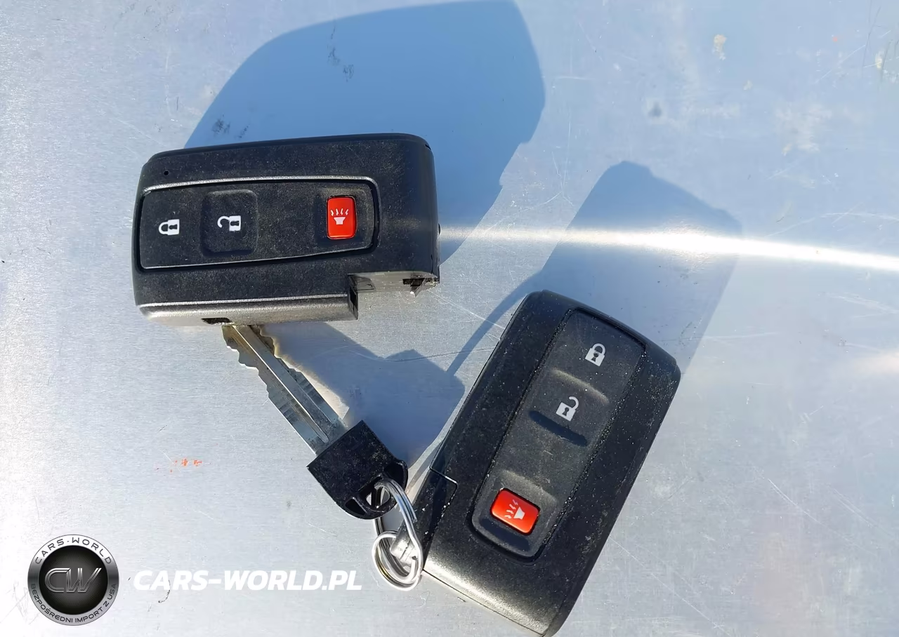 2006 Toyota Prius VIN:JTDKB20U767506619 - 11