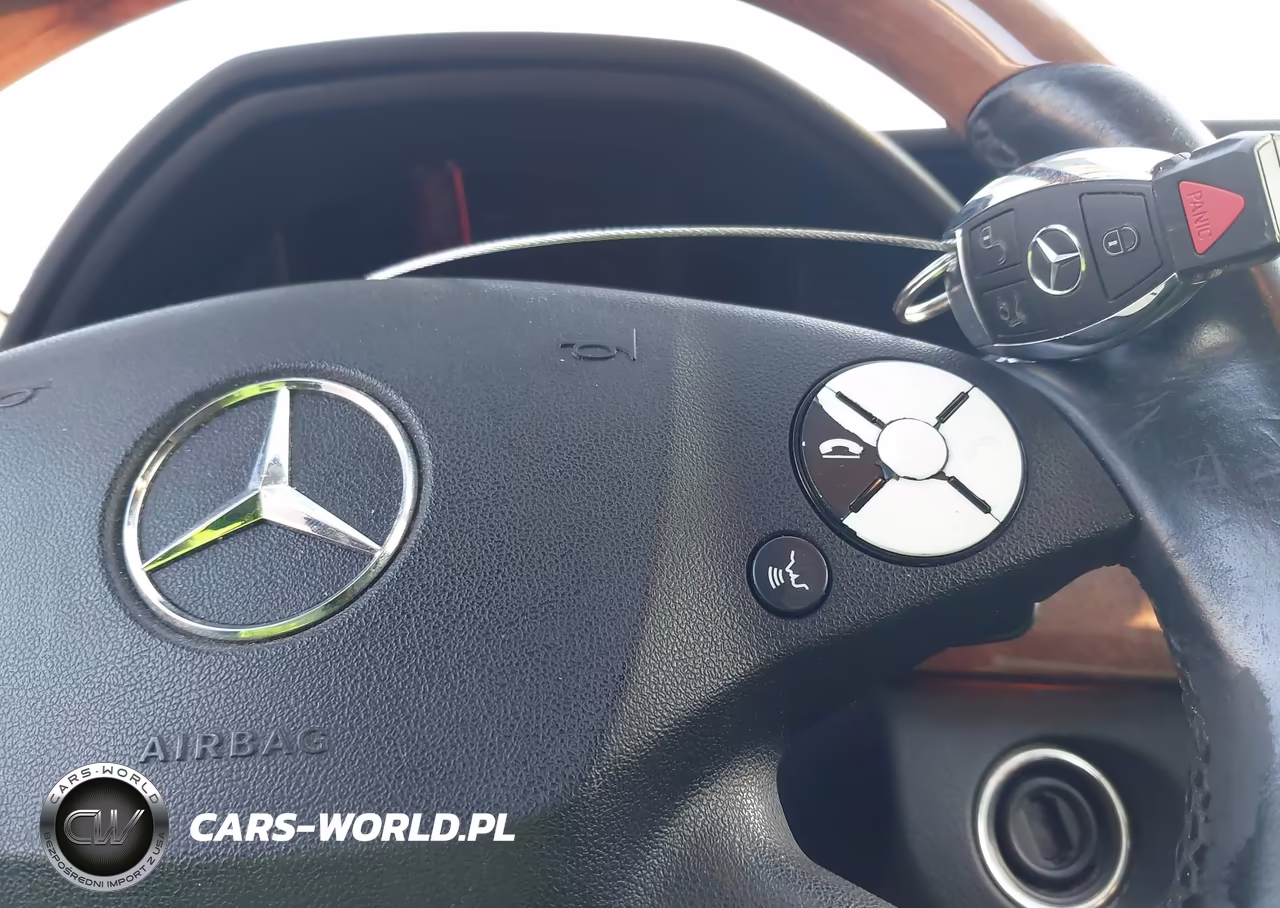 2011 Mercedes-Benz E 350 VIN:WDDHF5GBXBA431695 - 11