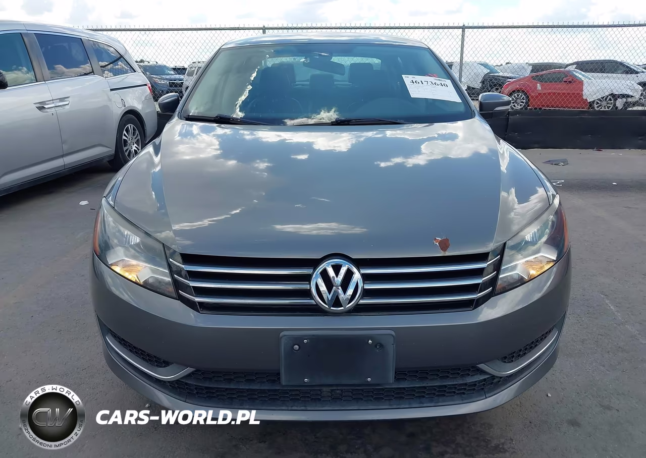 2014 Volkswagen Passat 1.8T Wolfsburg Edition VIN:1VWAT7A35EC113040 - 6