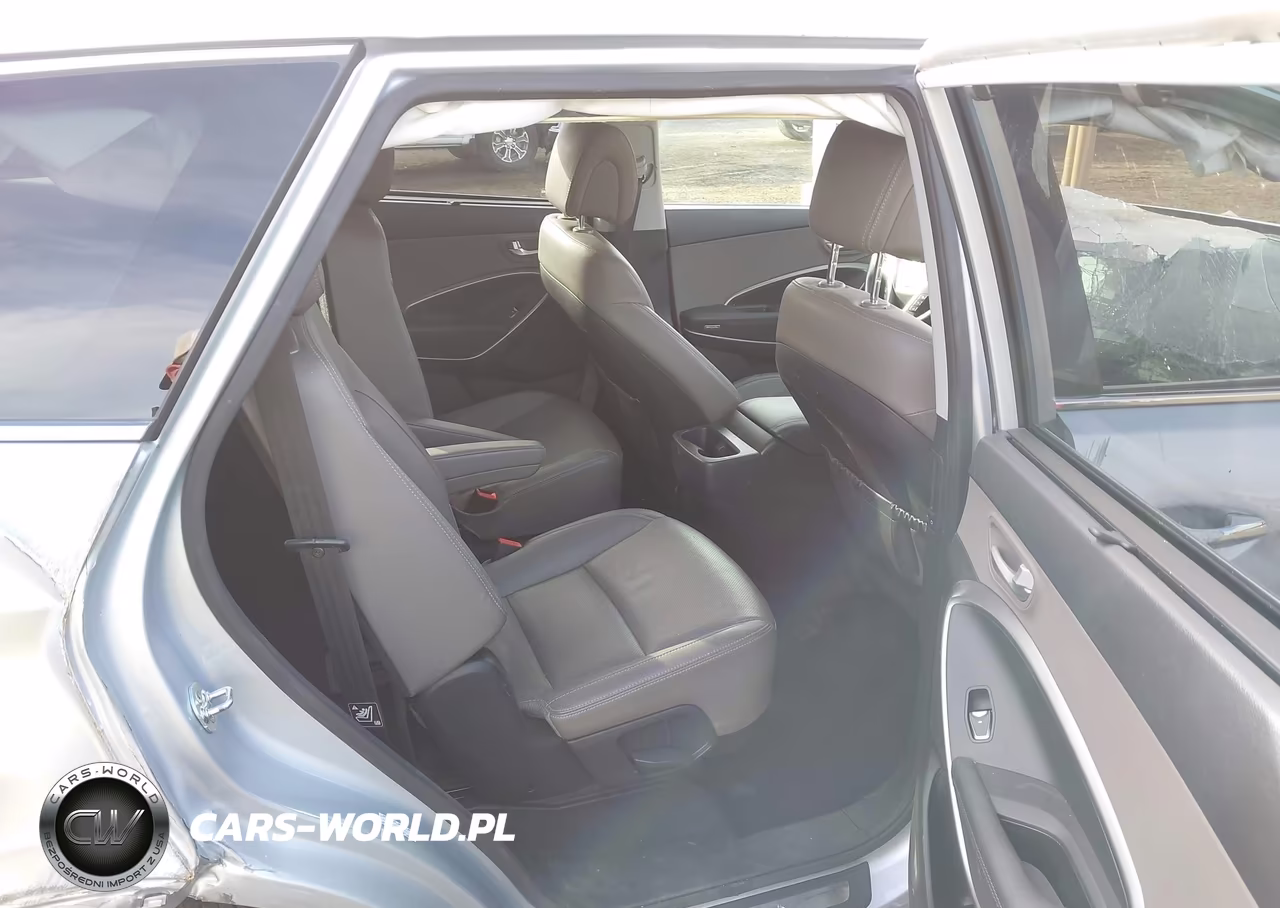 2017 Hyundai Santa Fe Limited VIN:KM8SNDHF8HU233103 - 8