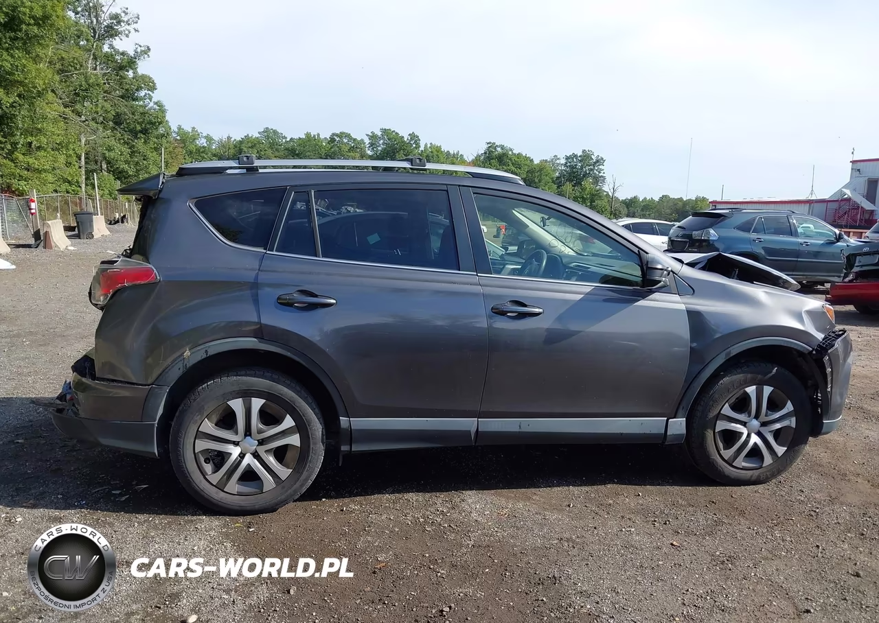 2018 Toyota Rav4 Le VIN:JTMBFREV4JJ245783 - 13
