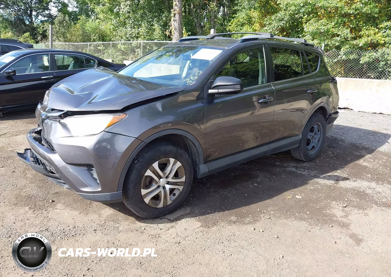 2018 Toyota Rav4 Le VIN:JTMBFREV4JJ245783 - 2