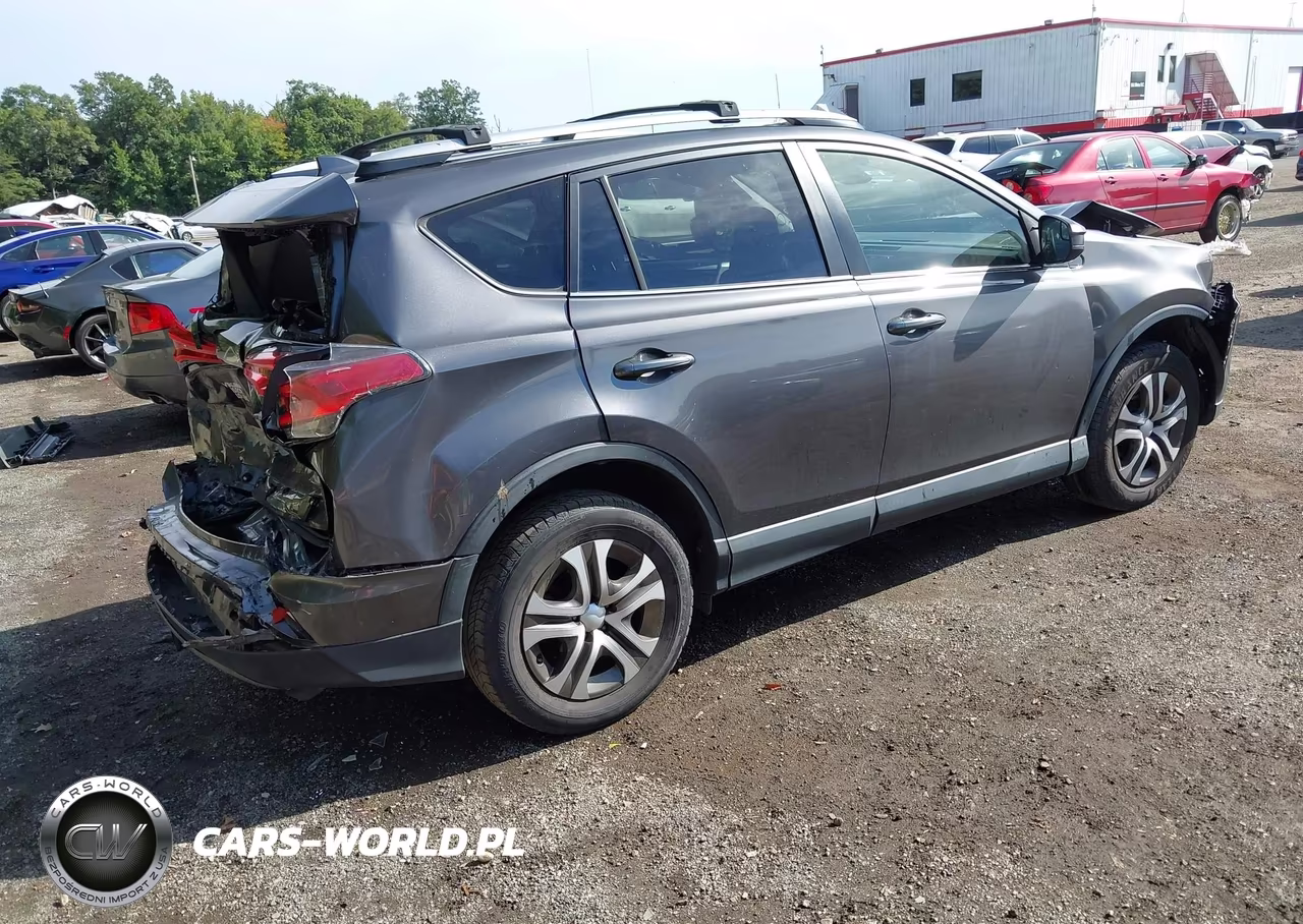 2018 Toyota Rav4 Le VIN:JTMBFREV4JJ245783 - 4