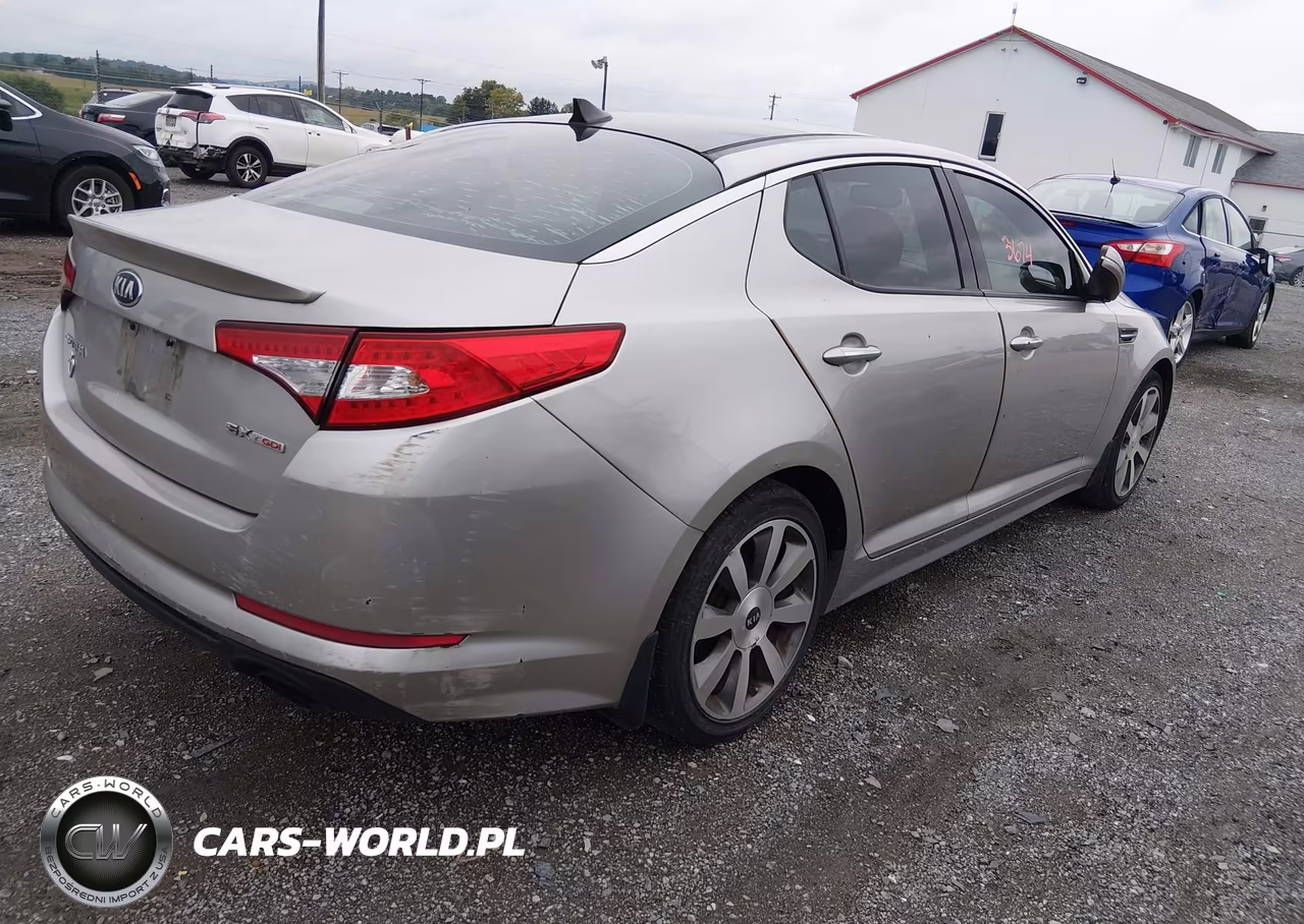 2013 Kia Optima Sx VIN:5XXGR4A6XDG243141 - 4