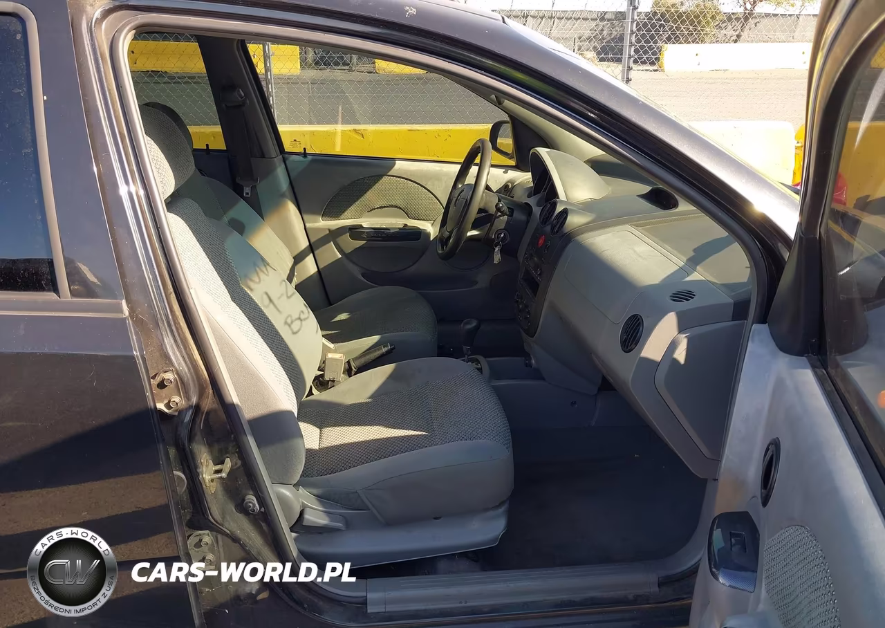 2004 Chevrolet Aveo Ls VIN:KL1TJ52634B137296 - 5