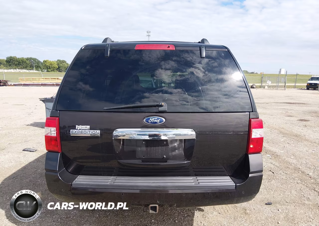 2013 Ford Expedition Limited VIN:1FMJU2A54DEF28725 - 16