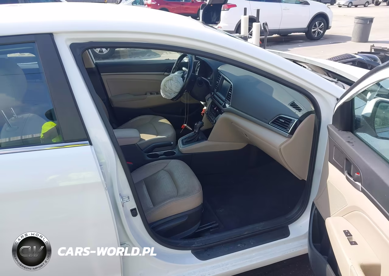 2018 Hyundai Elantra Limited VIN:5NPD84LF4JH268491 - 5