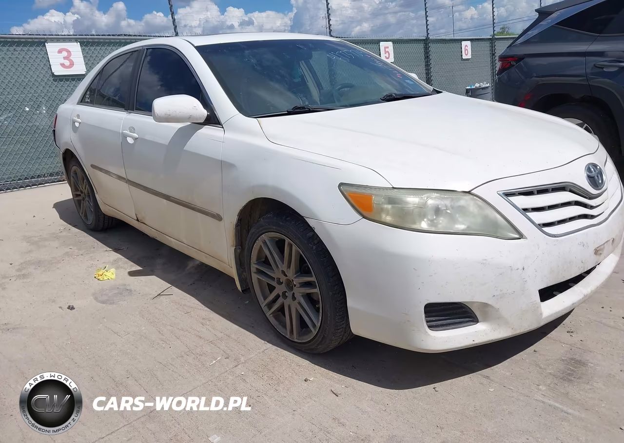 2010 Toyota Camry Le VIN:4T4BF3EKXAR042383 - 1