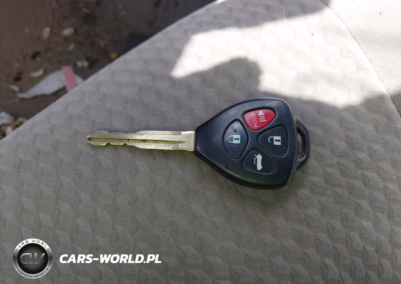 2010 Toyota Camry Le VIN:4T4BF3EKXAR042383 - 11