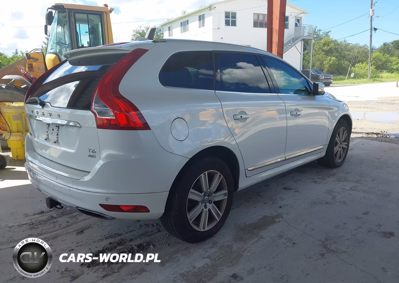 2016 Volvo Xc60 T6 Drive-E VIN:YV449MRK7G2893749 - 4