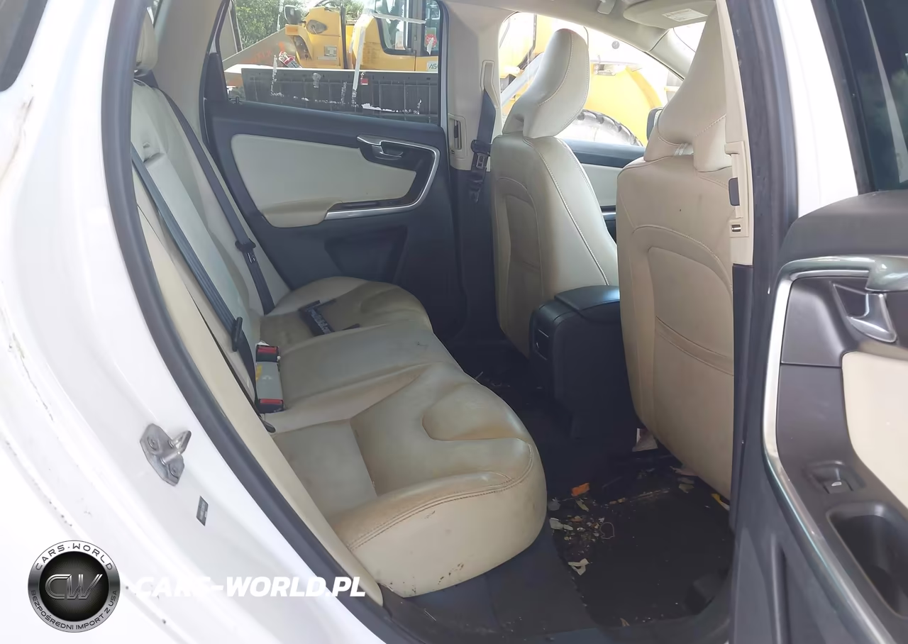 2016 Volvo Xc60 T6 Drive-E VIN:YV449MRK7G2893749 - 8