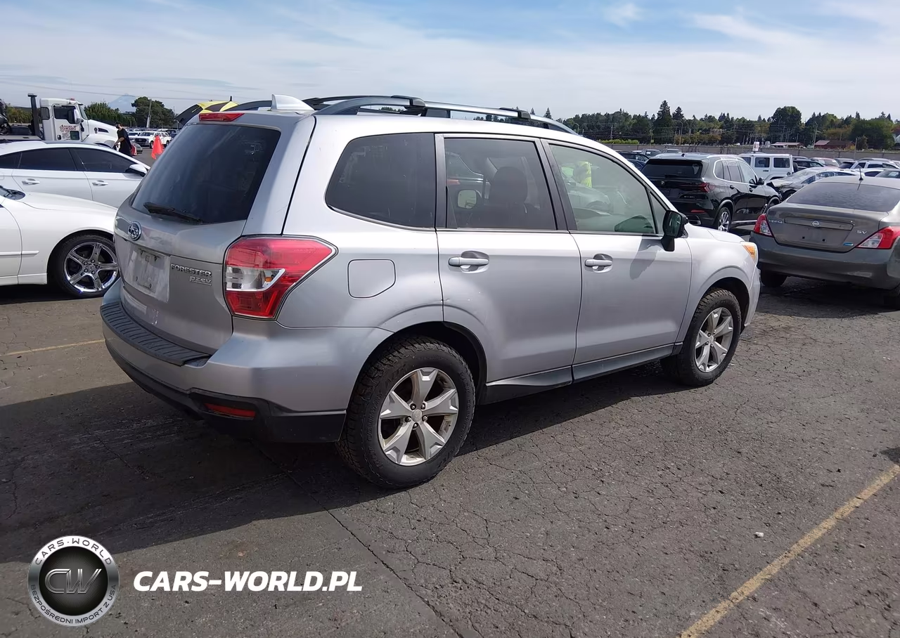 2016 Subaru Forester 2.5I Premium VIN:JF2SJADC6GH530499 - 4
