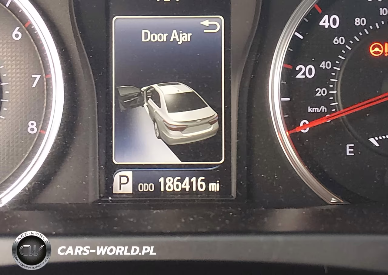 2015 Toyota Camry Xse V6 VIN:4T1BK1FK8FU558807 - 15