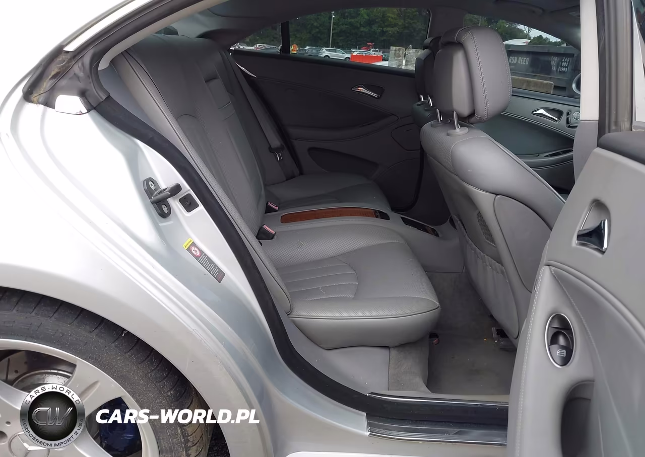 2007 Mercedes-Benz Cls 550 VIN:WDDDJ72X77A080666 - 8
