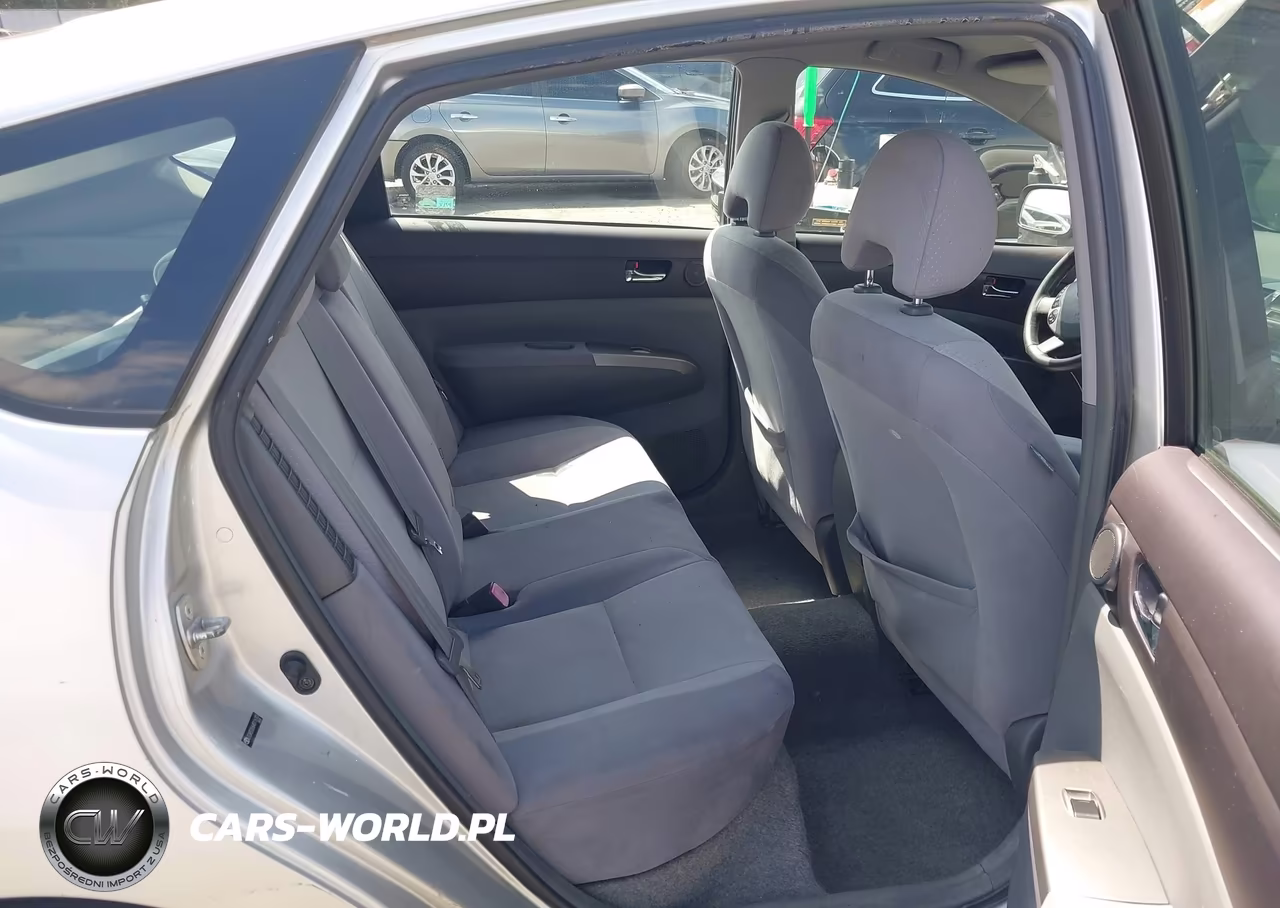 2004 Toyota Prius VIN:JTDKB20U640116701 - 8
