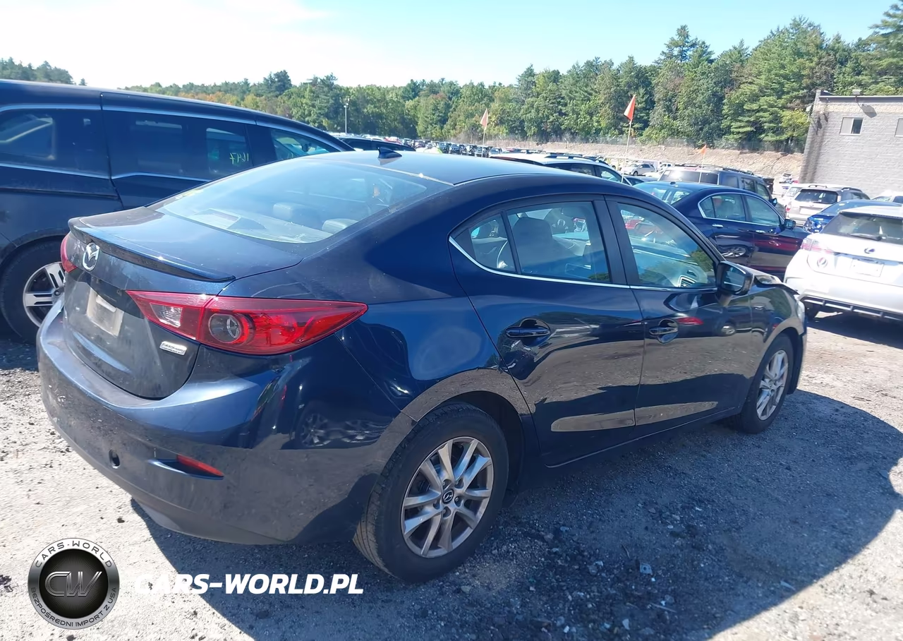 2015 Mazda Mazda3 I Grand Touring VIN:JM1BM1W72F1254366 - 4