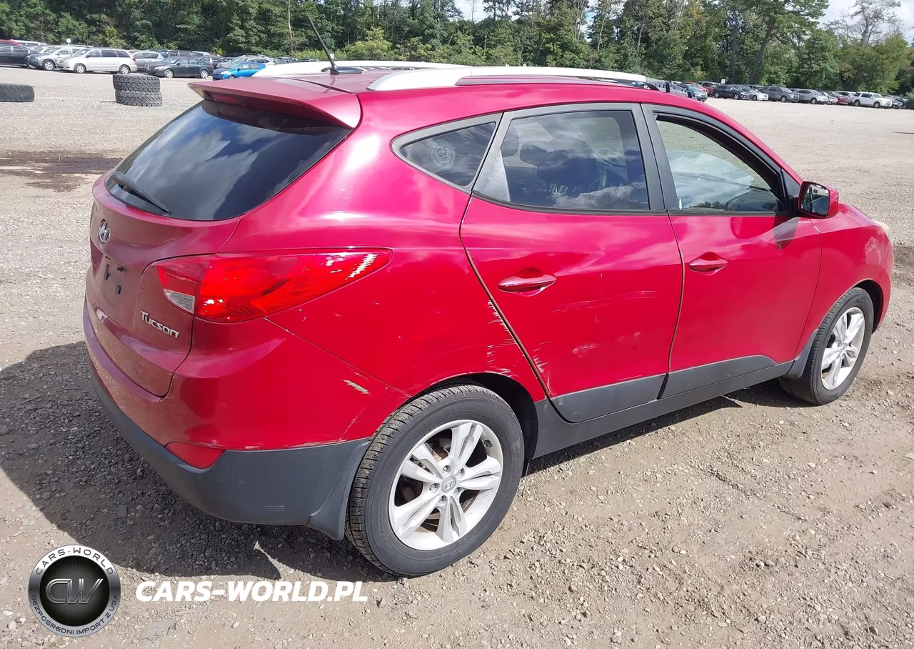 2011 Hyundai Tucson Gls VIN:KM8JU3AC9BU243980 - 4