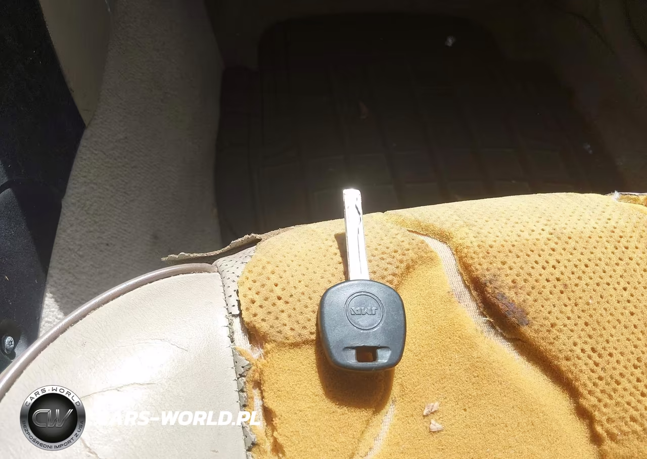 2002 Lexus Is 300 VIN:JTHBD192420051171 - 11