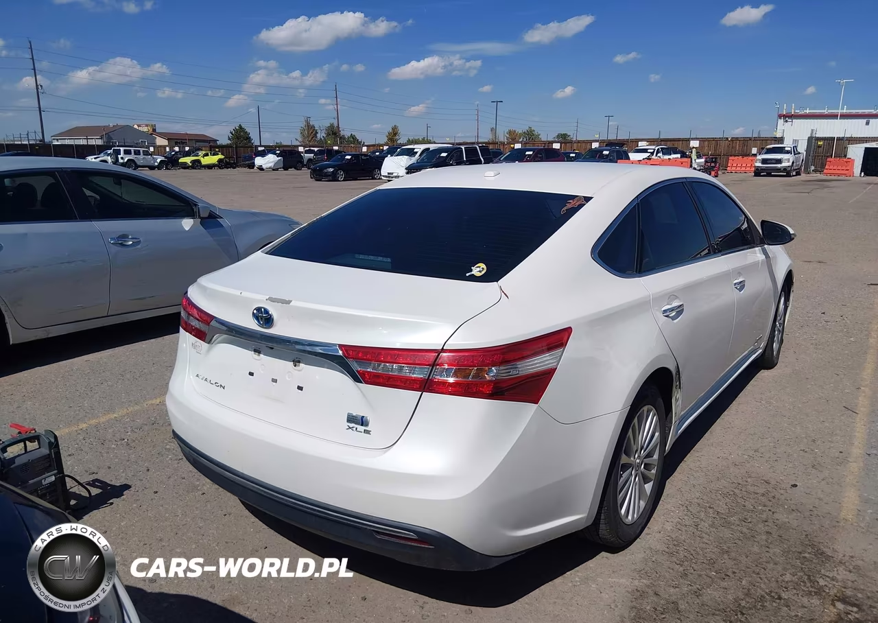 2015 Toyota Avalon Hybrid Xle Touring VIN:4T1BD1EB1FU037651 - 4