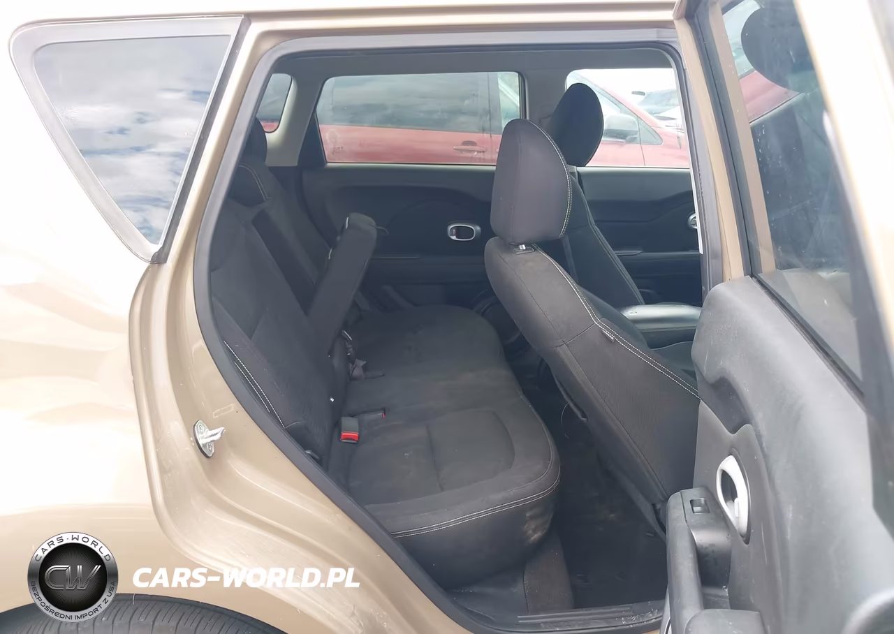2014 Kia Soul + VIN:KNDJP3A58E7102835 - 8