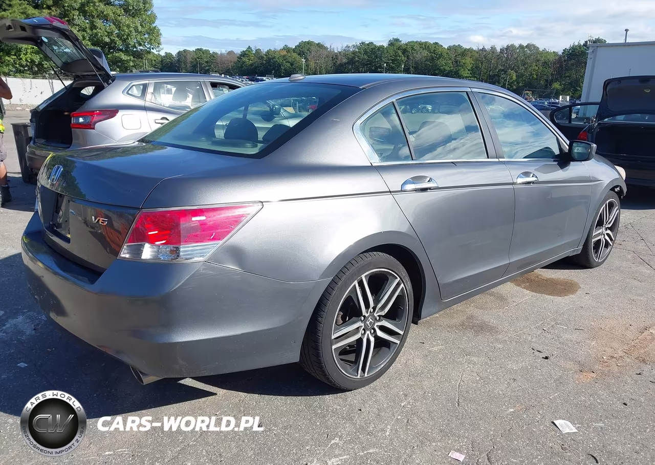 2010 Honda Accord 3.5 Ex-L VIN:1HGCP3F82AA028841 - 4