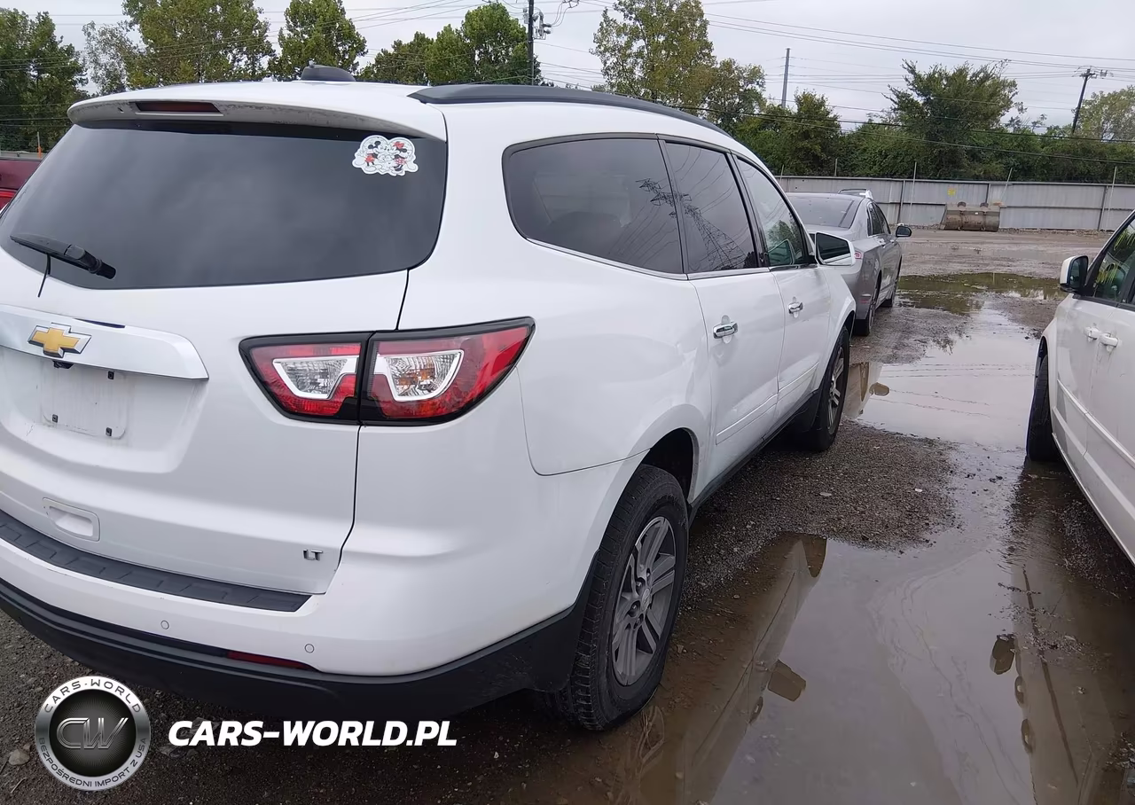 2017 Chevrolet Traverse Lt VIN:1GNKRGKD5HJ257806 - 4