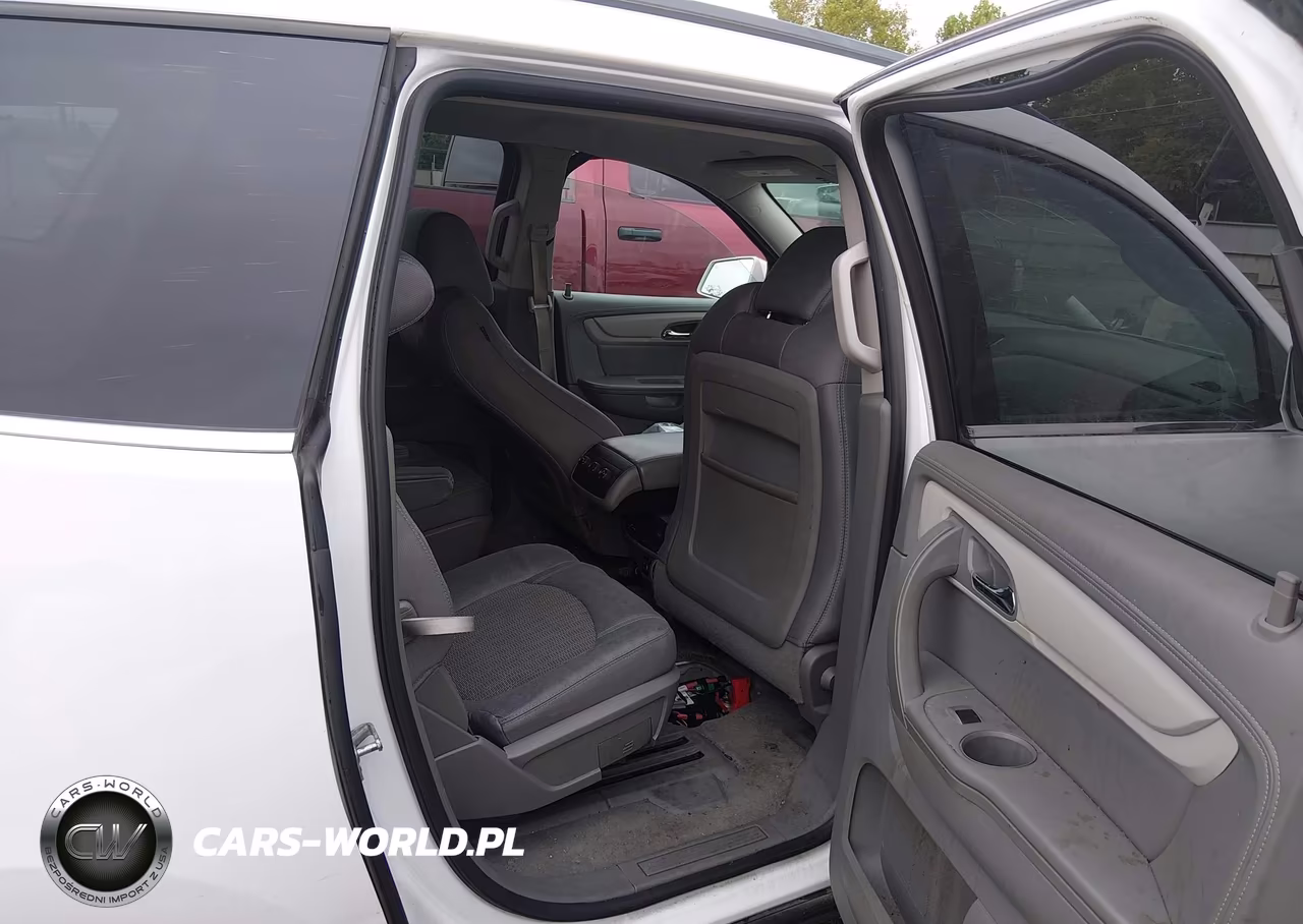 2017 Chevrolet Traverse Lt VIN:1GNKRGKD5HJ257806 - 8