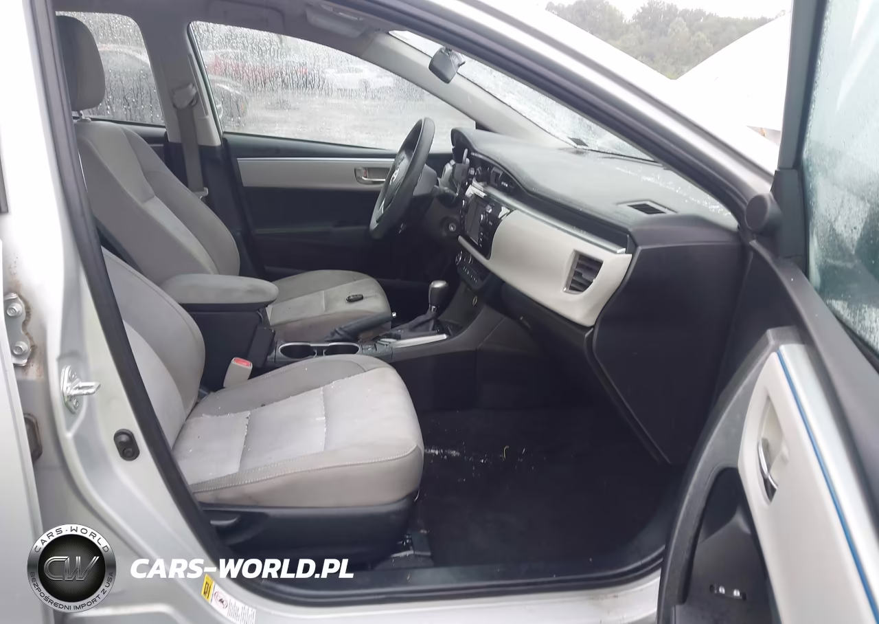 2015 Toyota Corolla Le VIN:2T1BURHEXFC243556 - 5