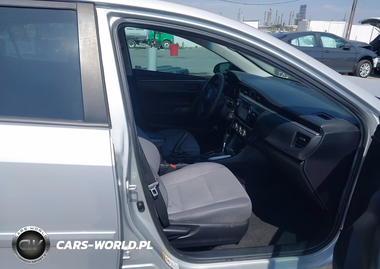 2016 Toyota Corolla L VIN:2T1BURHE8GC659946 - 5