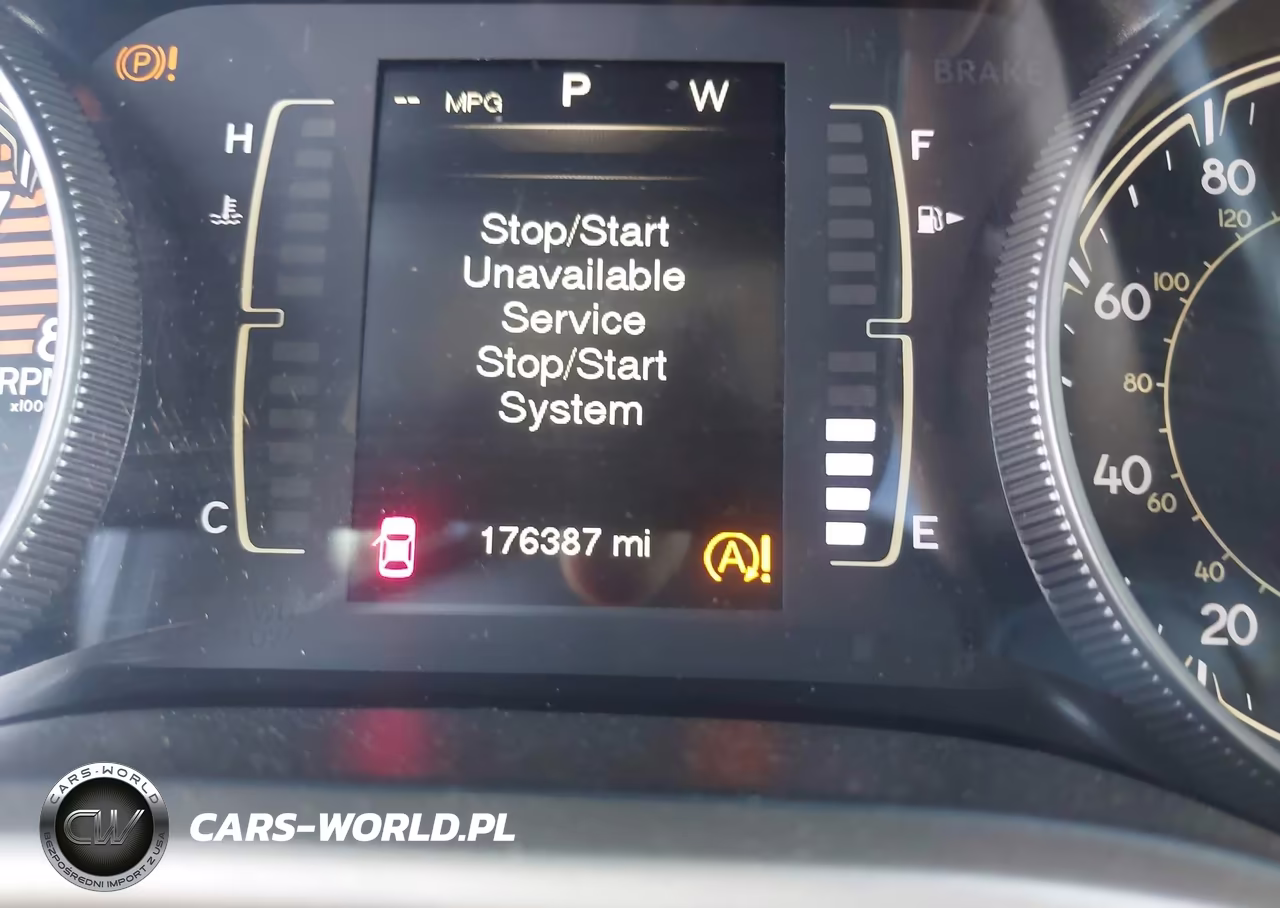 2016 Jeep Cherokee Latitude VIN:1C4PJLCSXGW108238 - 16