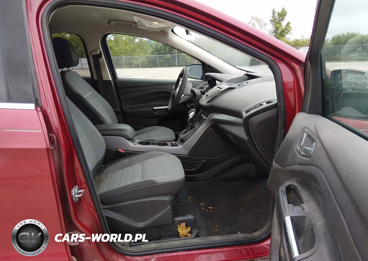 2015 Ford Escape Se VIN:1FMCU0G72FUB39189 - 4