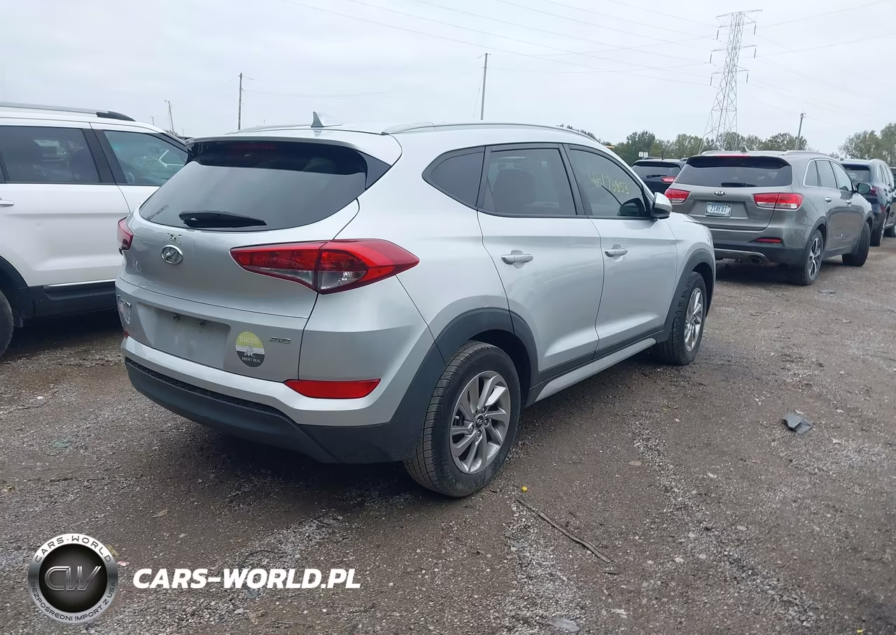 2018 Hyundai Tucson Sel VIN:KM8J3CA45JU682250 - 4