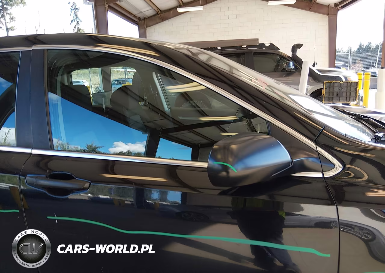 2018 Honda Cr-V Lx VIN:2HKRW6H30JH220637 - 14
