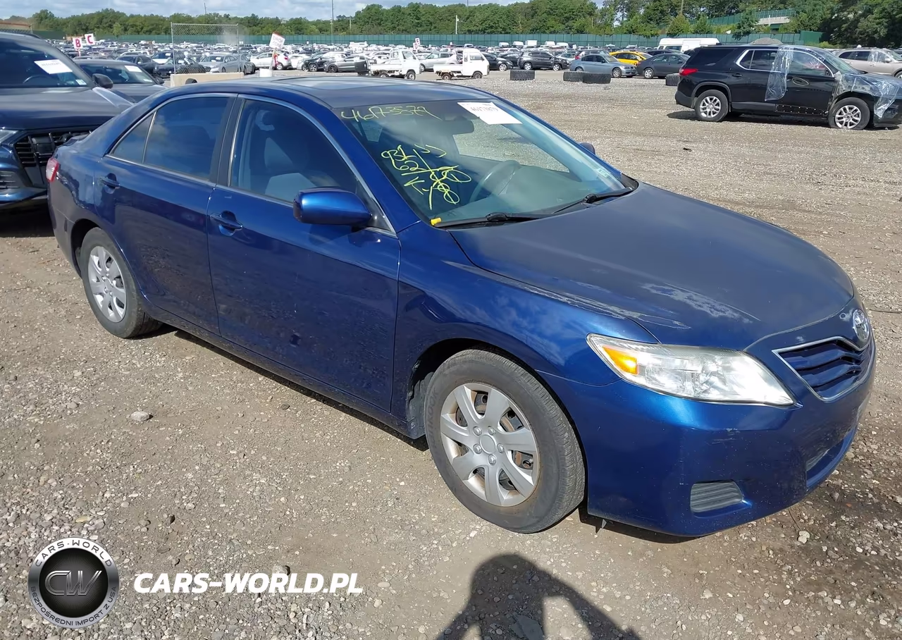 2010 Toyota Camry Le VIN:4T4BF3EK1AR008056 - 1