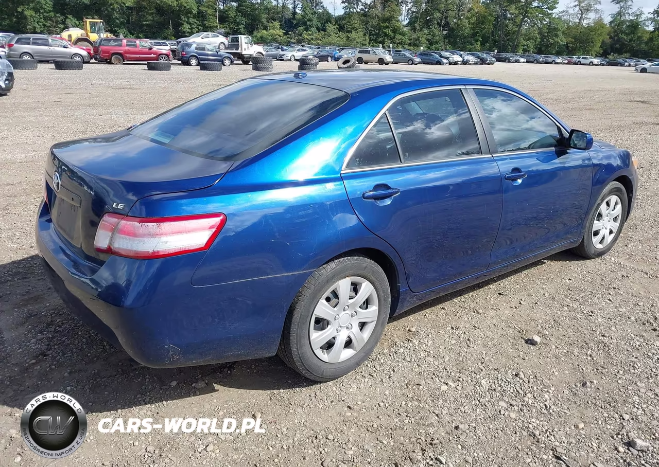 2010 Toyota Camry Le VIN:4T4BF3EK1AR008056 - 4